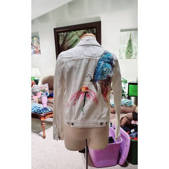 LADIES VINTAGE LEVI STRAUSS AND CO  HAND PAINTED DENIM JACKET - Picture 2 of 7
